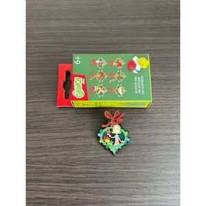 Loungefly How The Grinch Stole Christmas Wreath Ornaments Enamel Pin - Cindy
